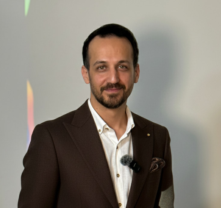 علی معبودی
